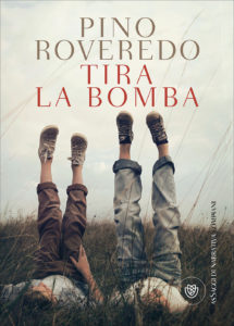 COPERTINA TIRA LA BOMBA